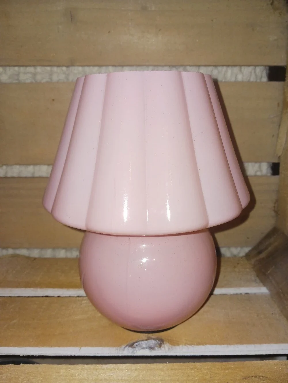Cute Pink Mushroom Table Lamp - Modern Home Accent